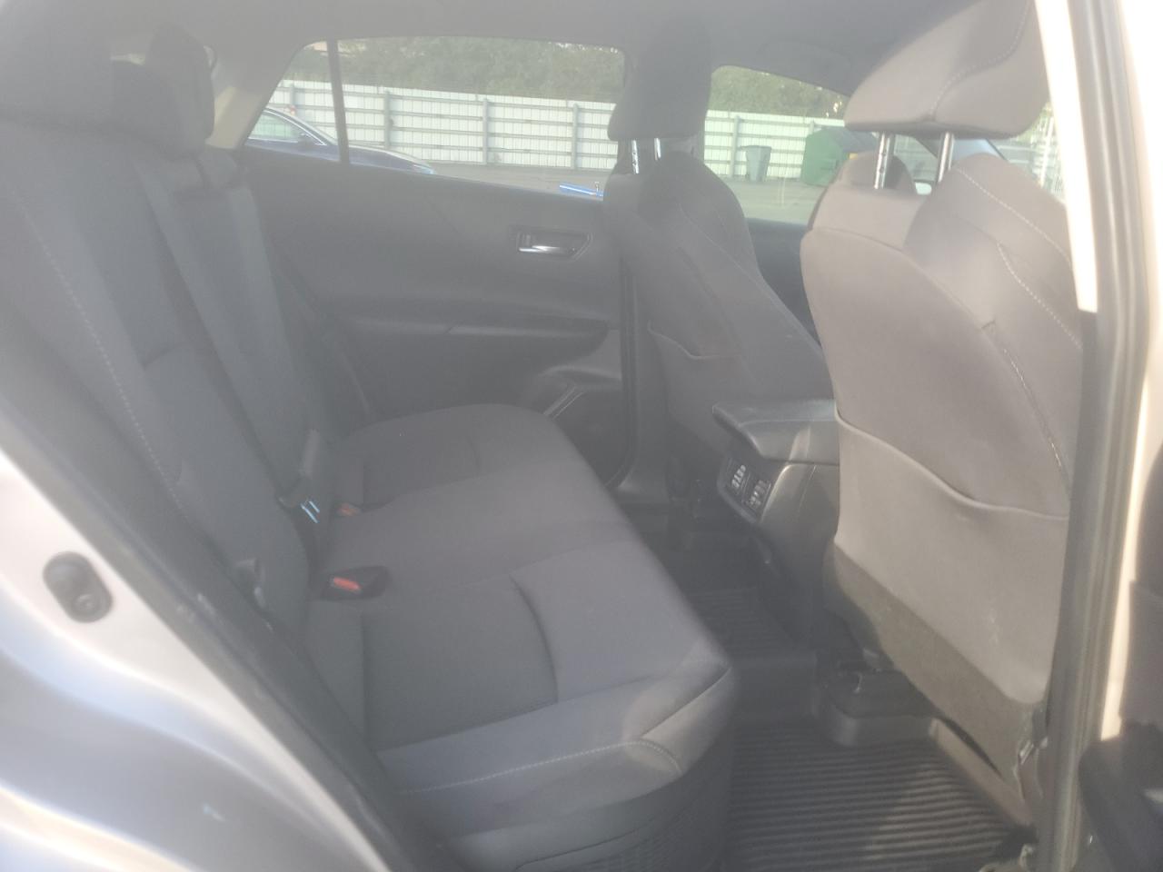 2021 Toyota Venza - Image 11