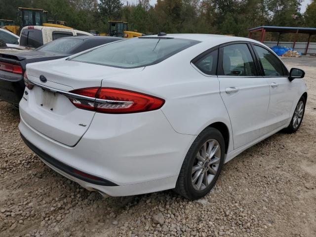  FORD FUSION 2017 Білий