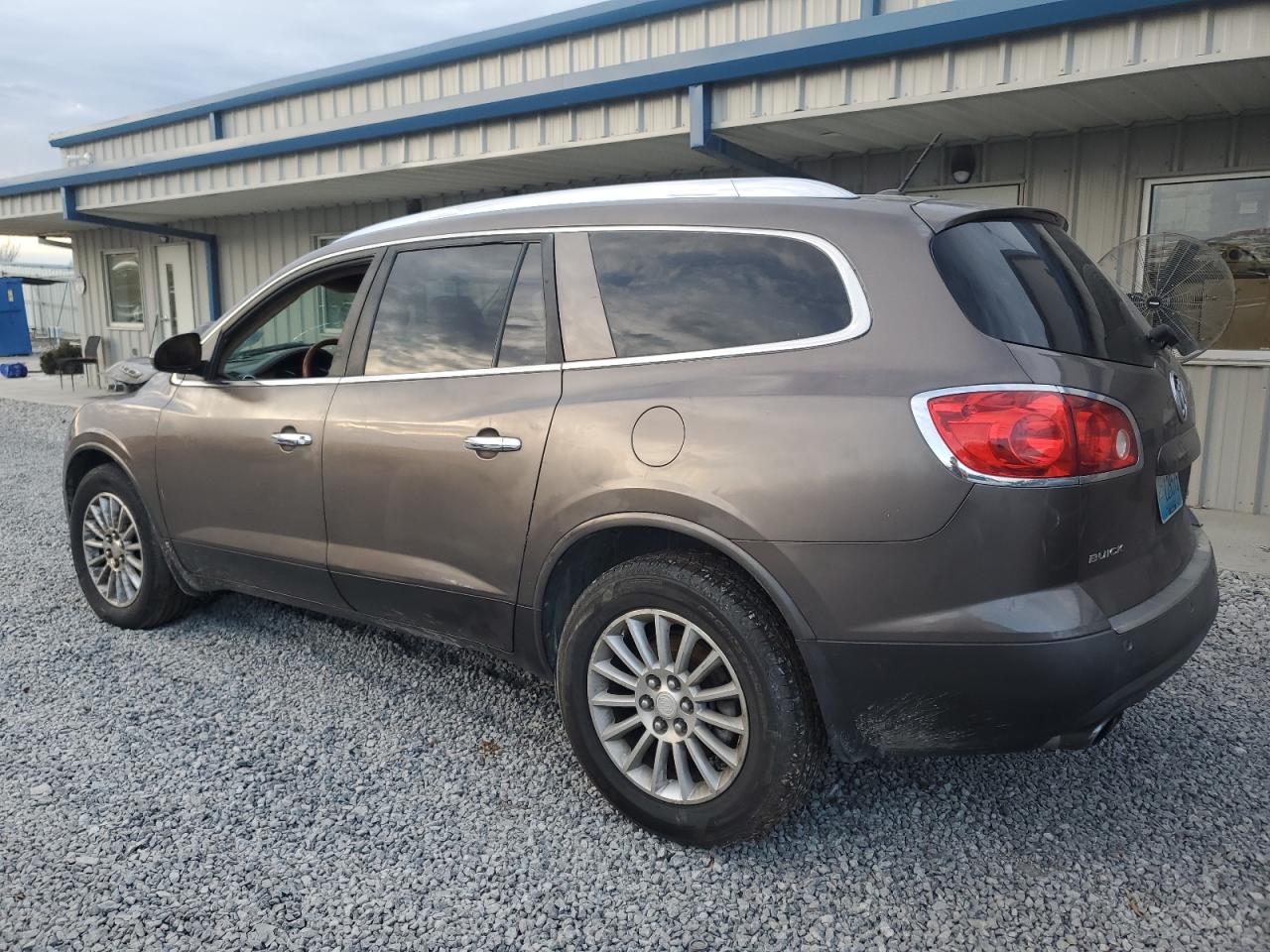 2008 Buick Enclave - Image 2