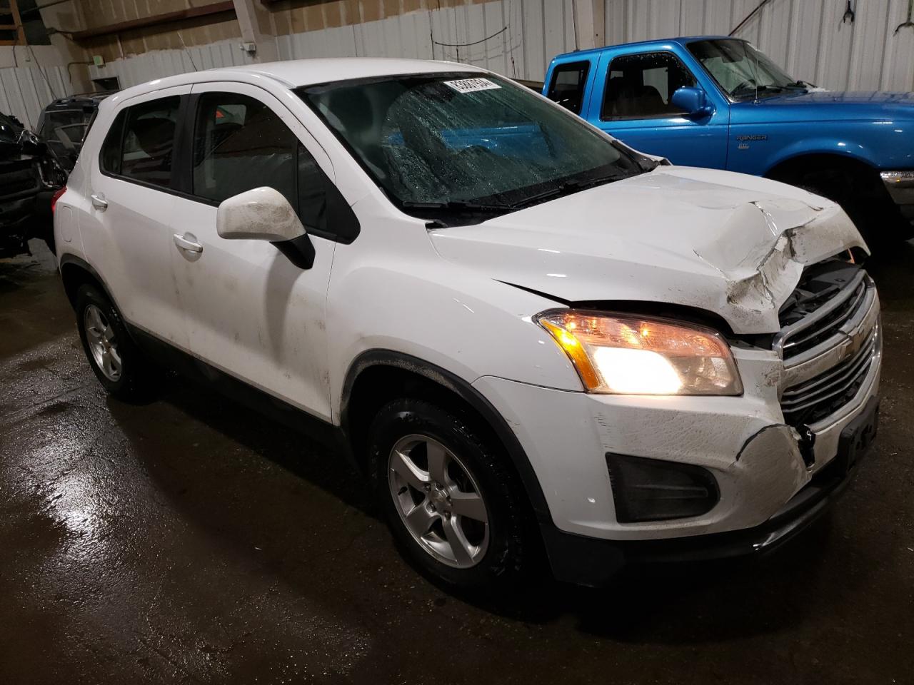 2016 Chevrolet Trax - Image 4