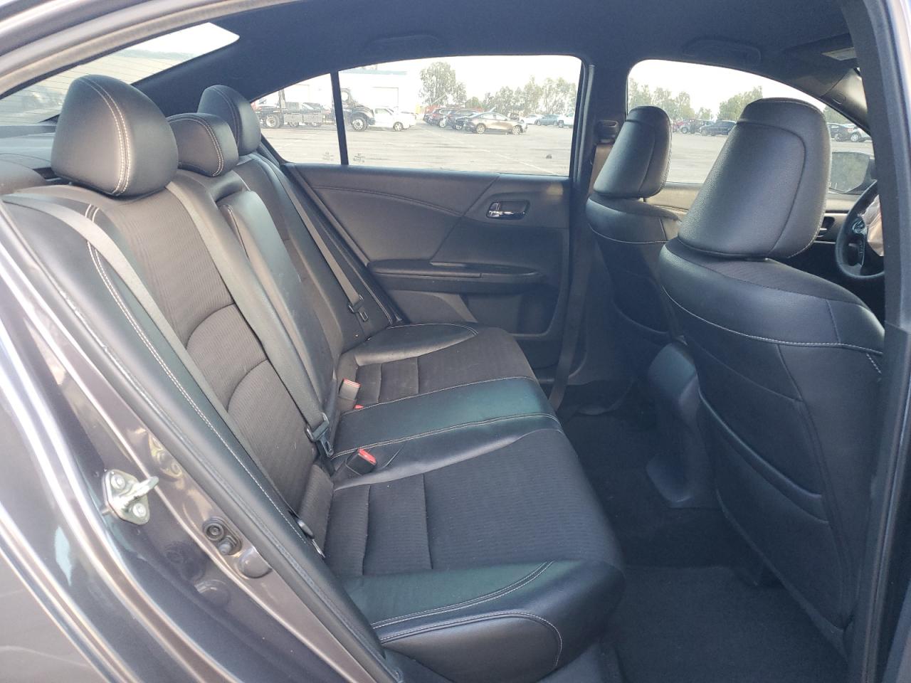 2016 Honda Accord - Image 10