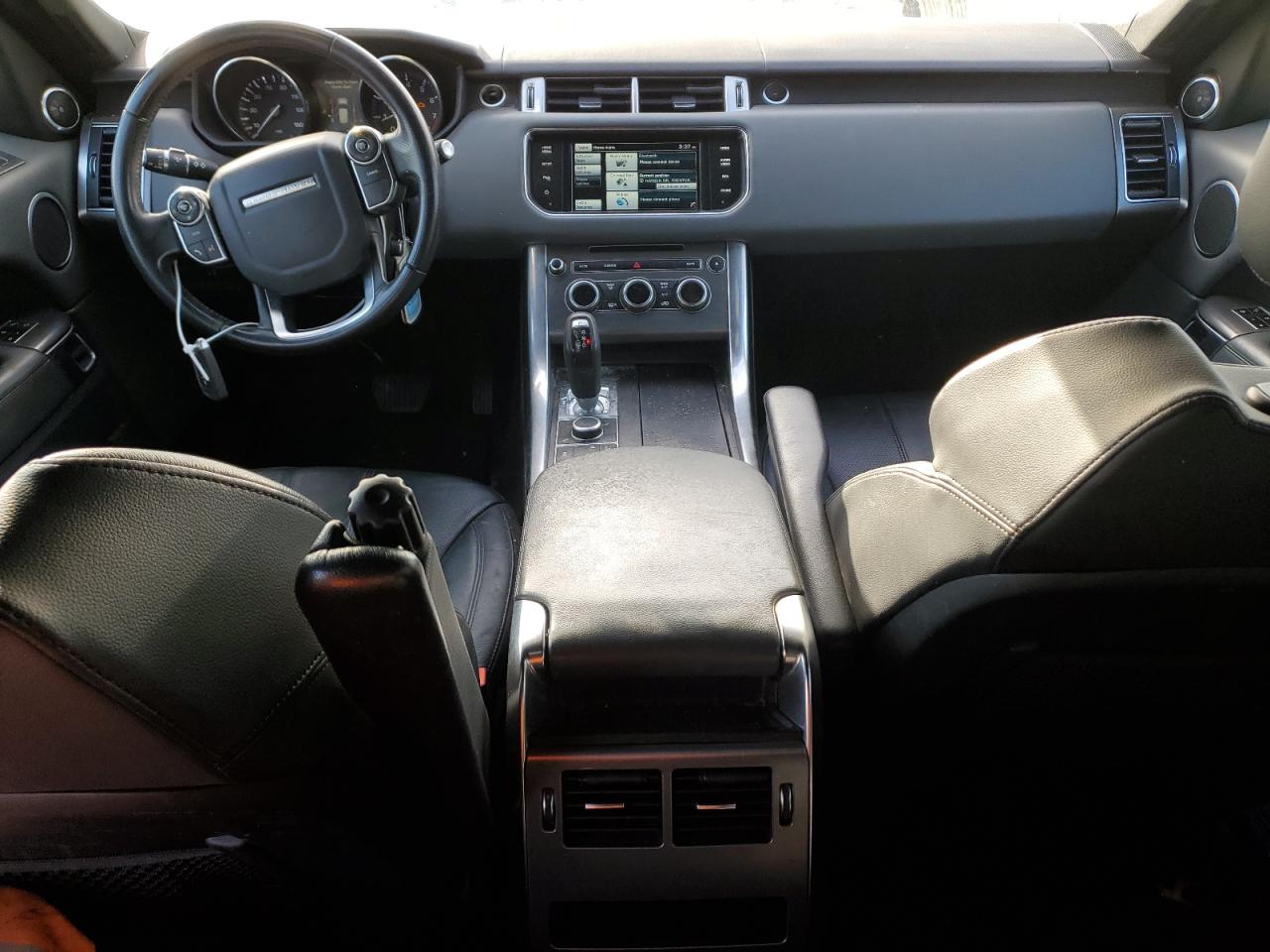2015 Land Rover Range Rover - Image 8