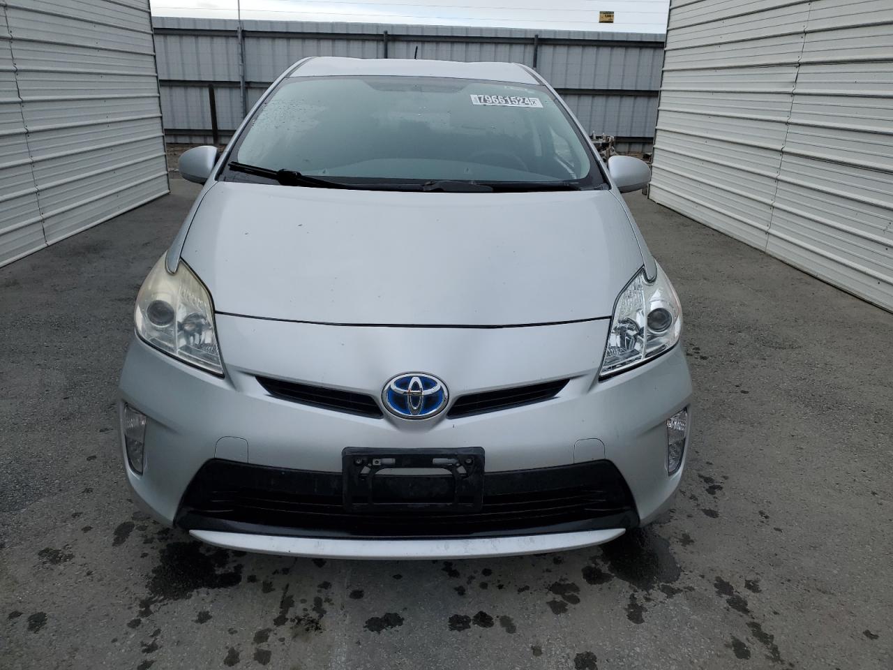 2015 Toyota Prius - Image 5