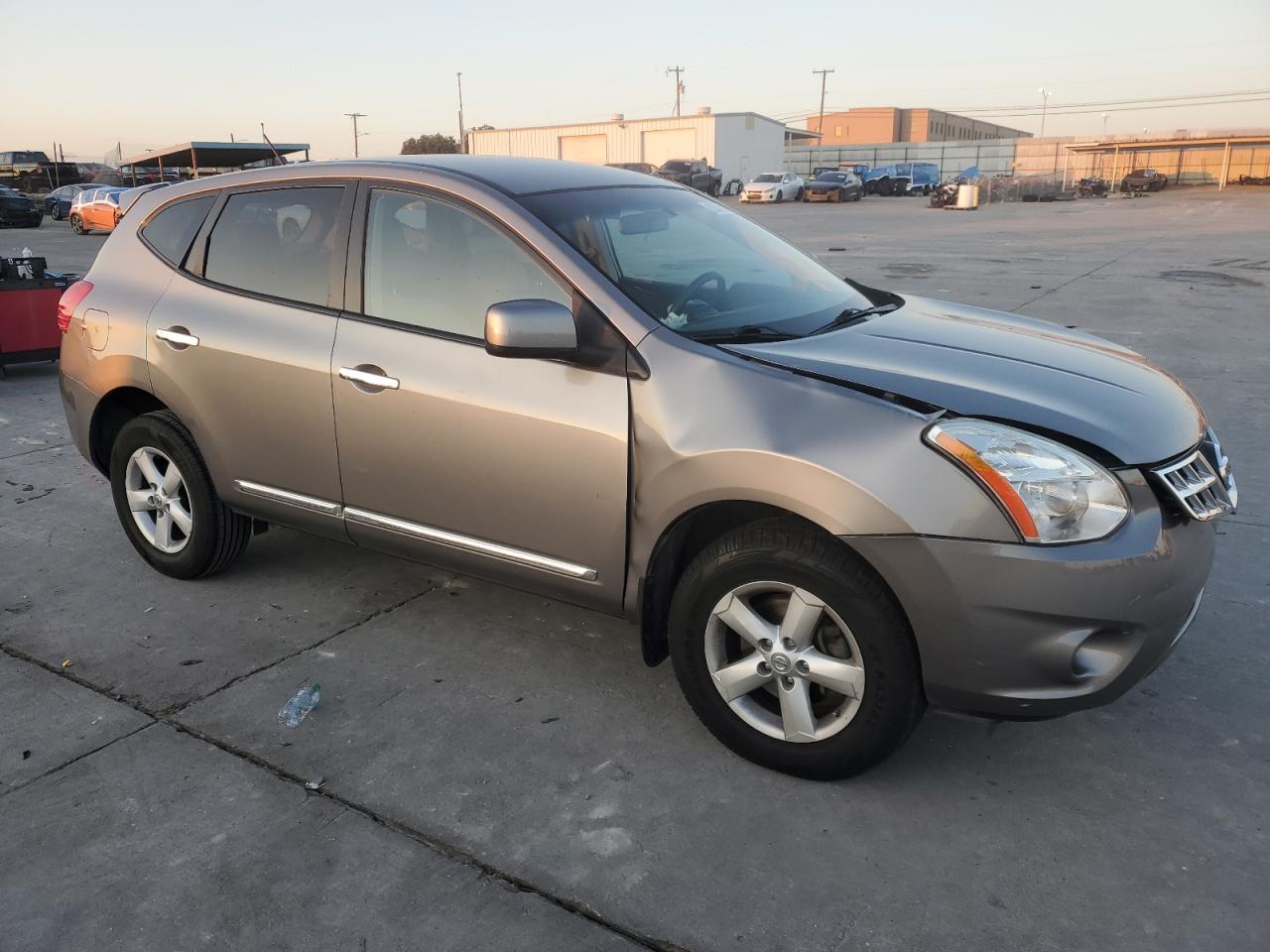 VIN JN8AS5MTXDW026385 2013 NISSAN ROGUE no.4