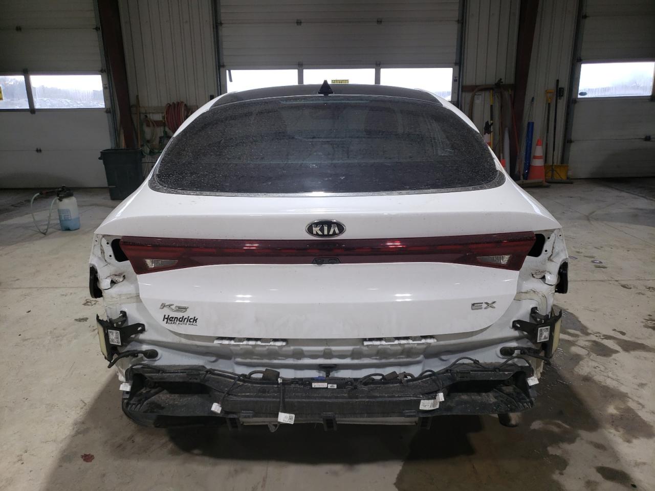 2021 Kia K5 - Image 6
