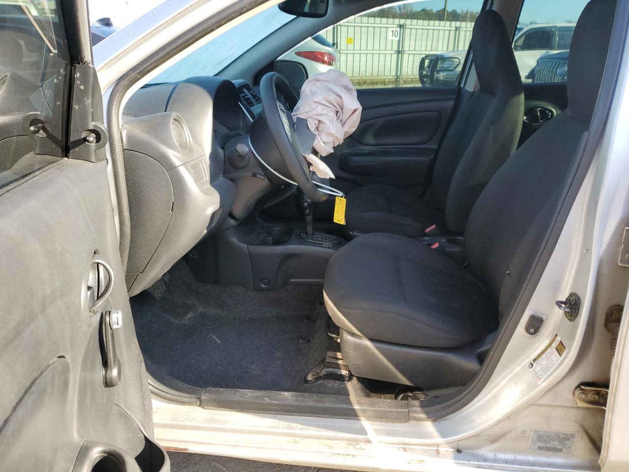 2015 Nissan Versa - Image 7
