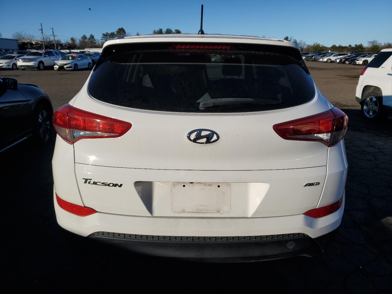 VIN KM8J2CA41JU701251 2018 HYUNDAI TUCSON no.6