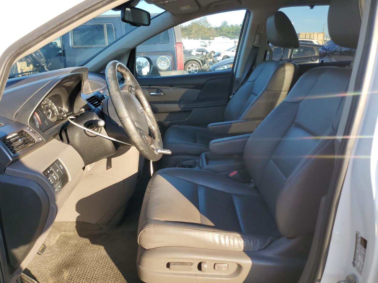 2015 Honda Odyssey - Image 7