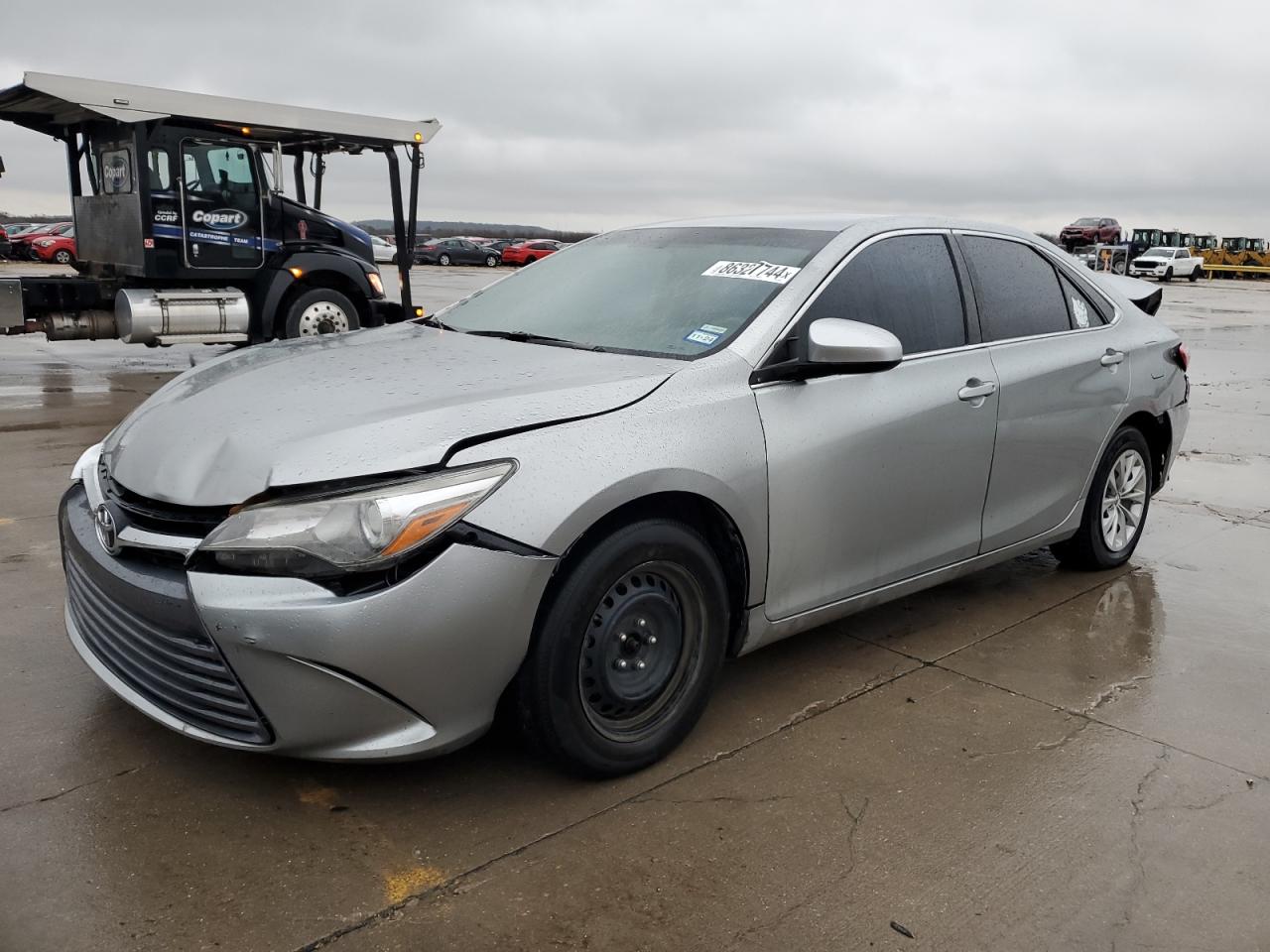 2016 TOYOTA CAMRY