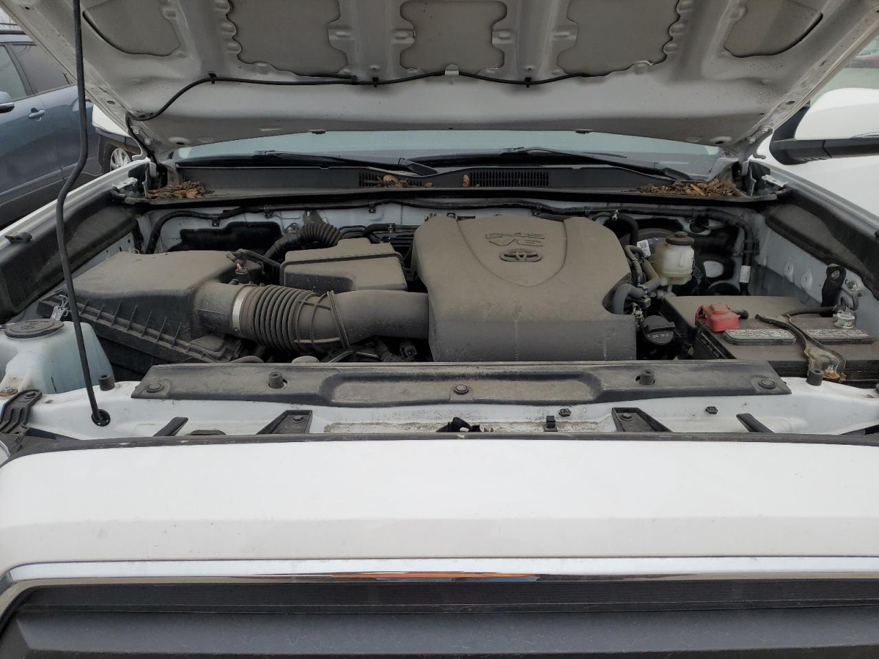 2022 Toyota Tacoma - Image 11