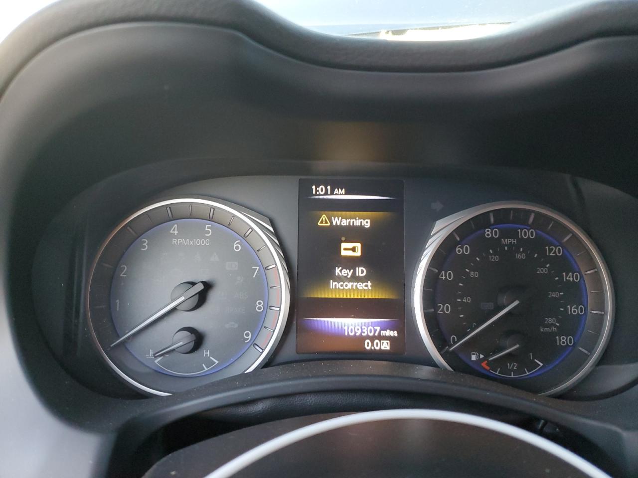 2019 Infiniti Q60 - Image 9