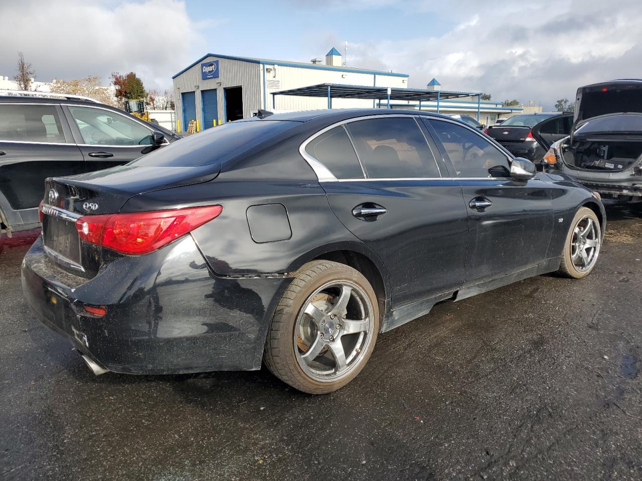 VIN JN1BV7AR0FM418756 2015 INFINITI Q50 no.3