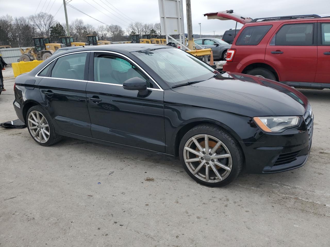 VIN WAUEFGFF5F1094658 2015 AUDI A3 no.4