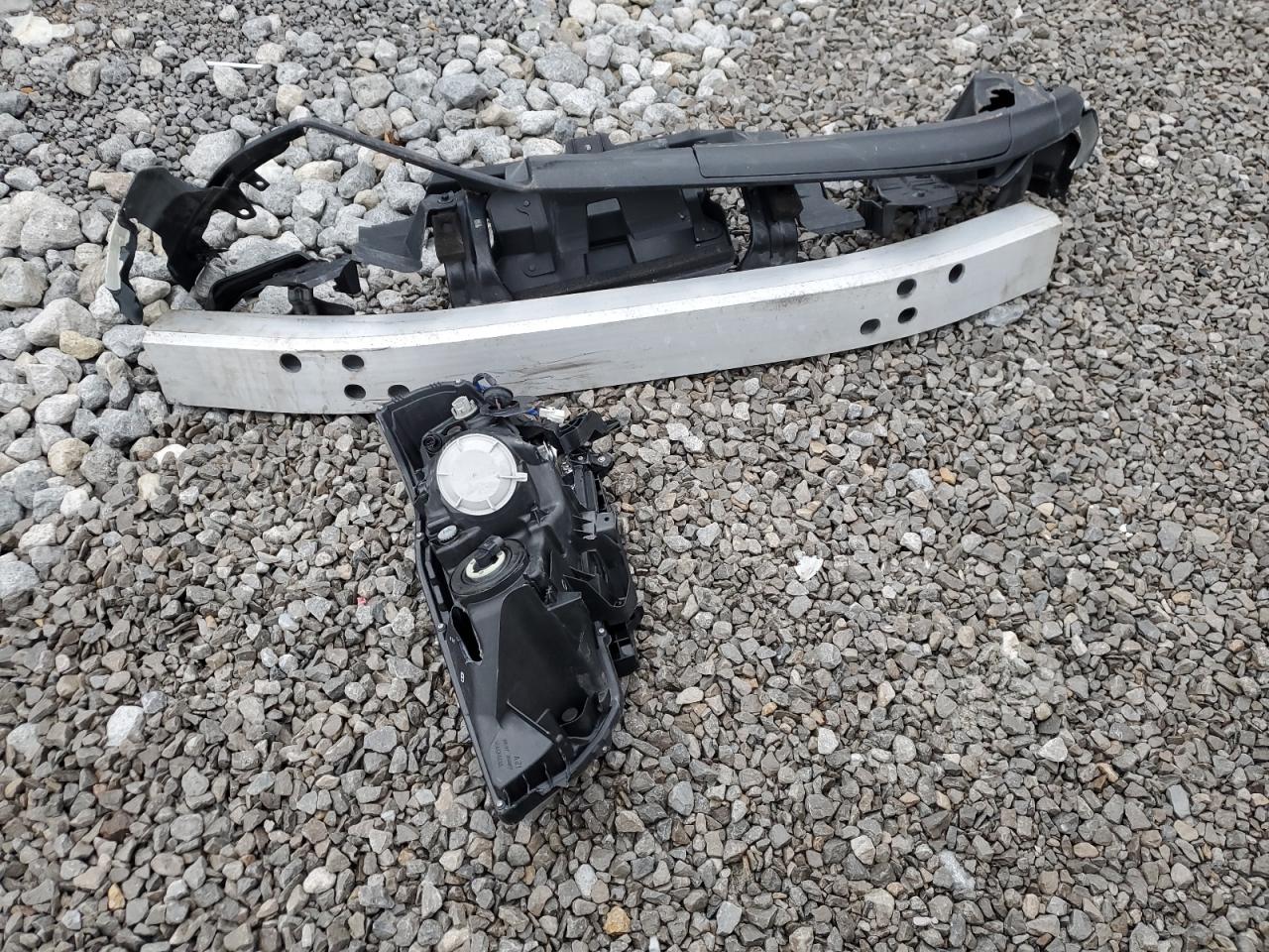 2018 Toyota 4Runner - Image 15