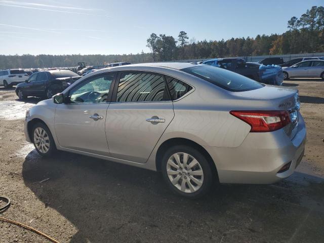  NISSAN SENTRA 2017 Srebrny