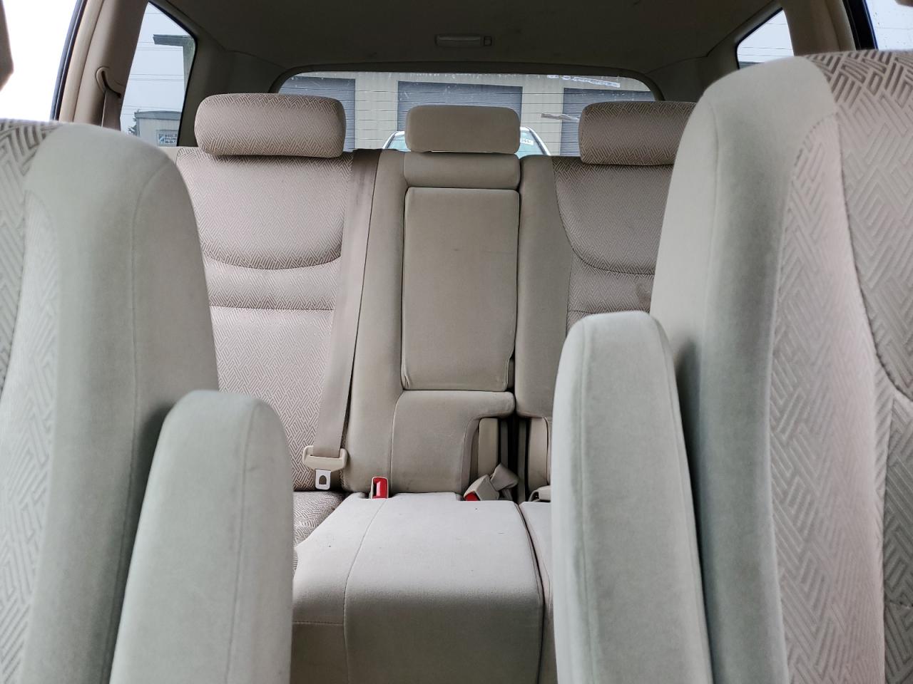 2003 Toyota Highlander - Image 10