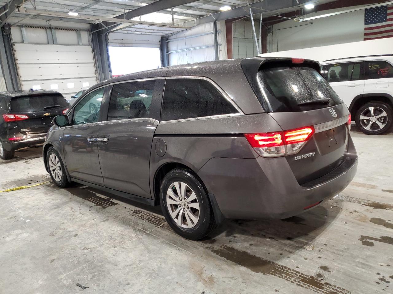 5FNRL5H62FB009099 2015 HONDA ODYSSEY - Image 2
