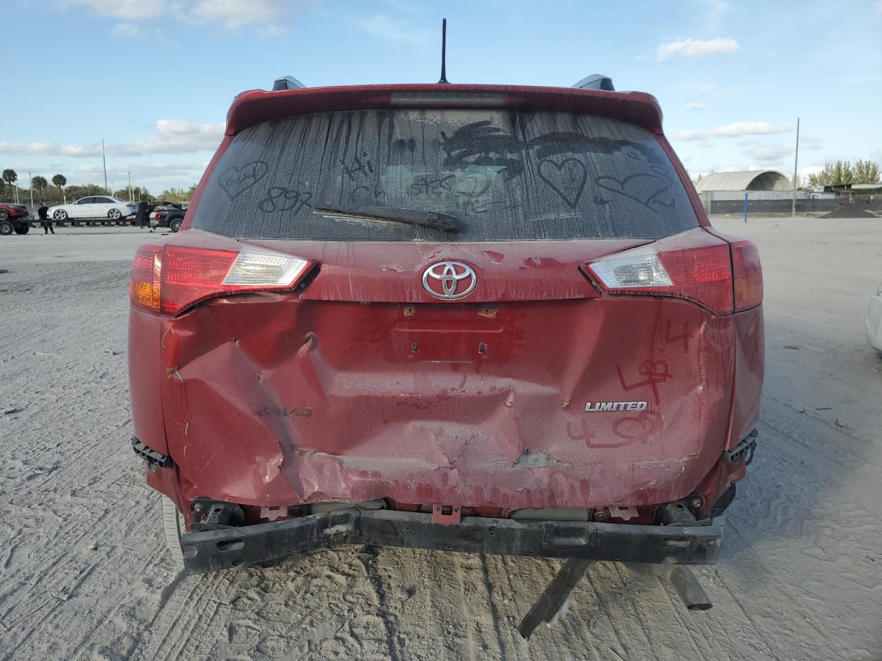 2014 Toyota RAV 4 - Image 6