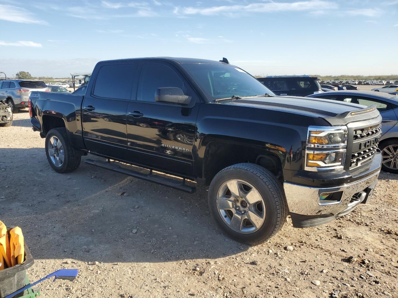 2015 Chevrolet Silverado - Image 4