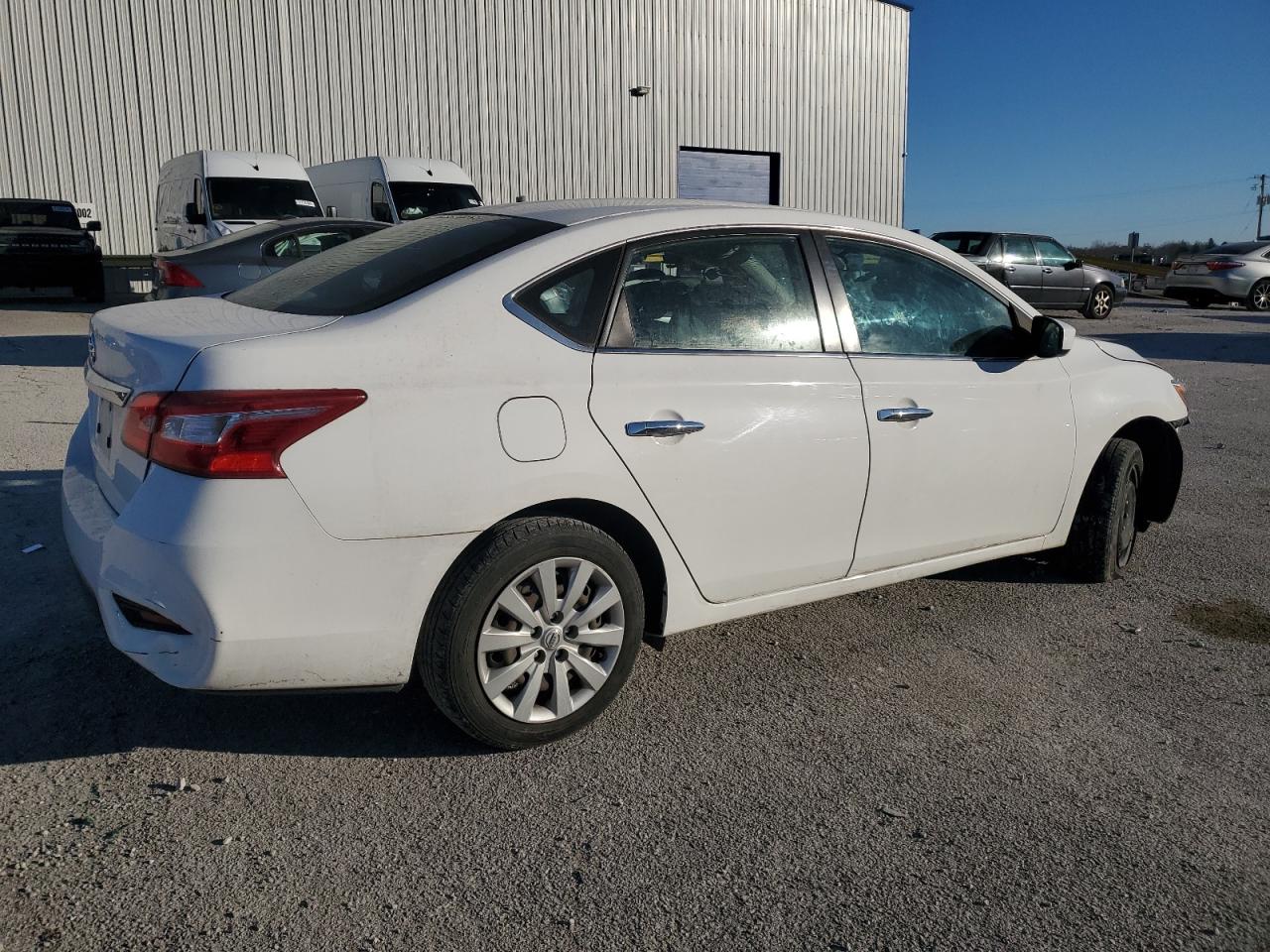 VIN 3N1AB7AP5KY366163 2019 NISSAN SENTRA no.3