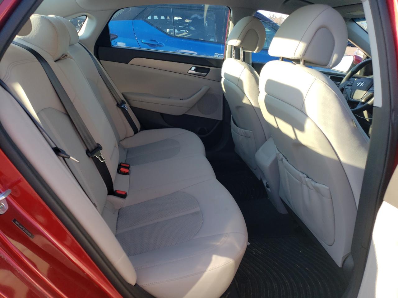 2015 Hyundai Sonata - Image 10
