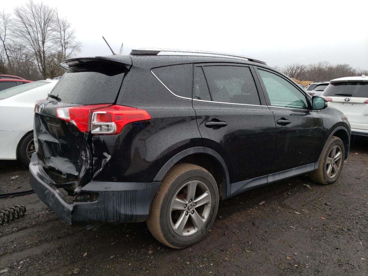 VIN 2T3RFREV7FW395975 2015 TOYOTA RAV4 no.3