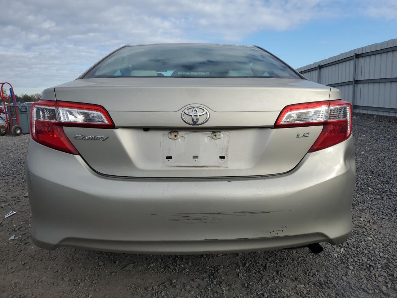 VIN 4T4BF1FK1ER434726 2014 TOYOTA CAMRY no.6