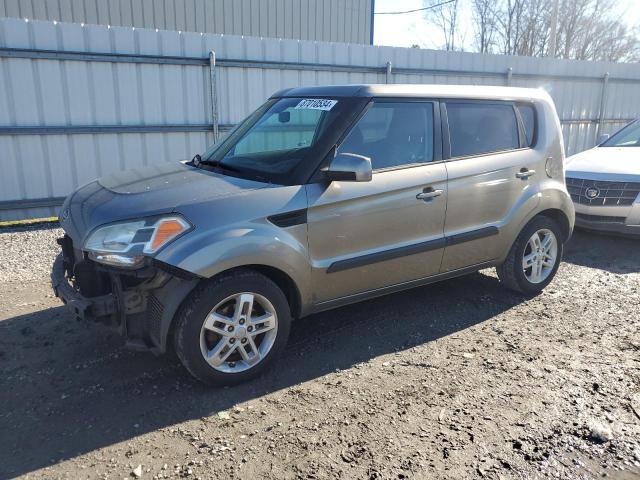 2011 Kia Soul +