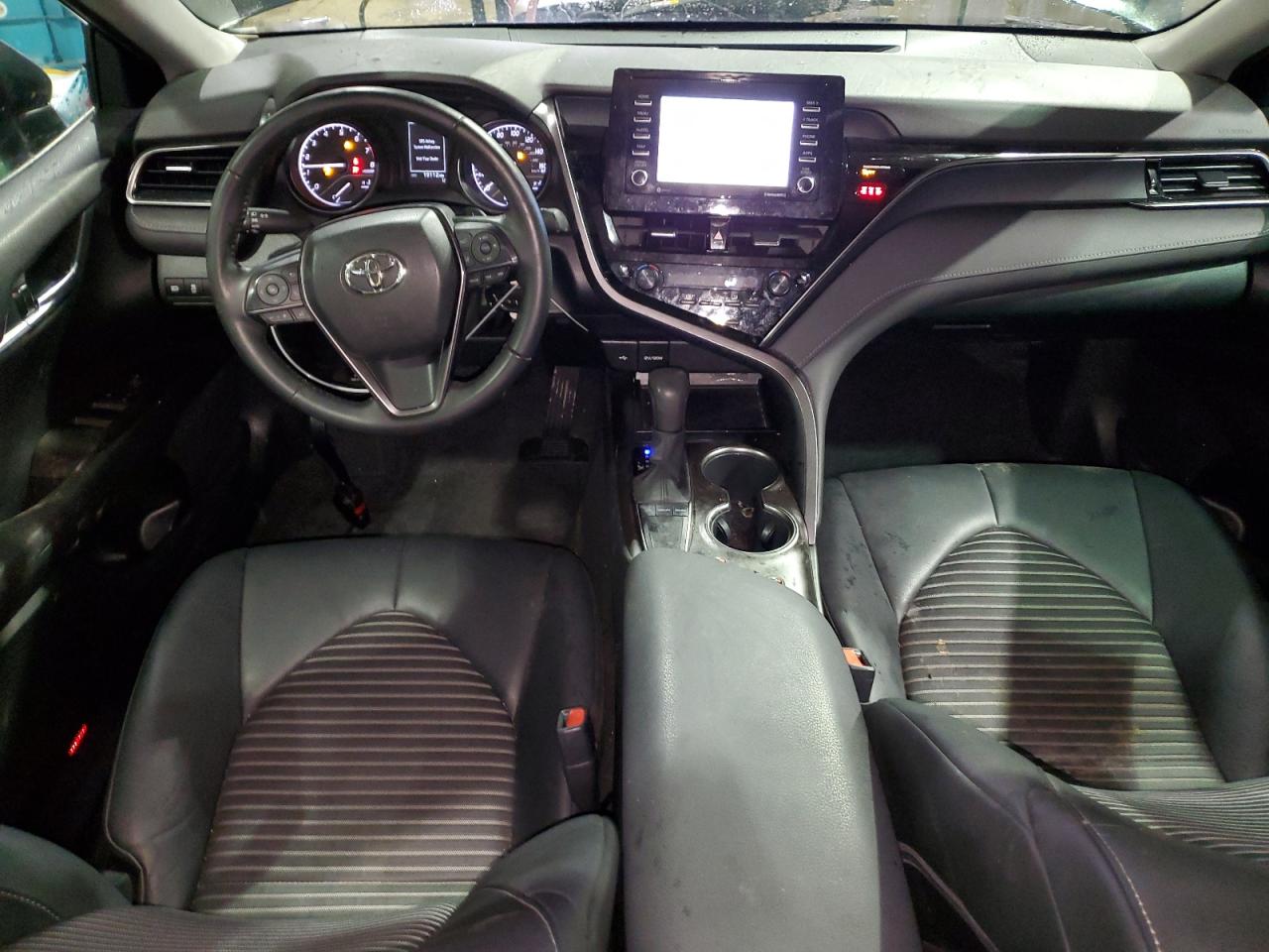 2023 Toyota Camry - Image 8