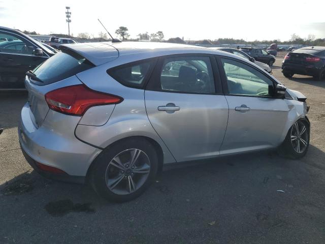  FORD FOCUS 2016 Silver