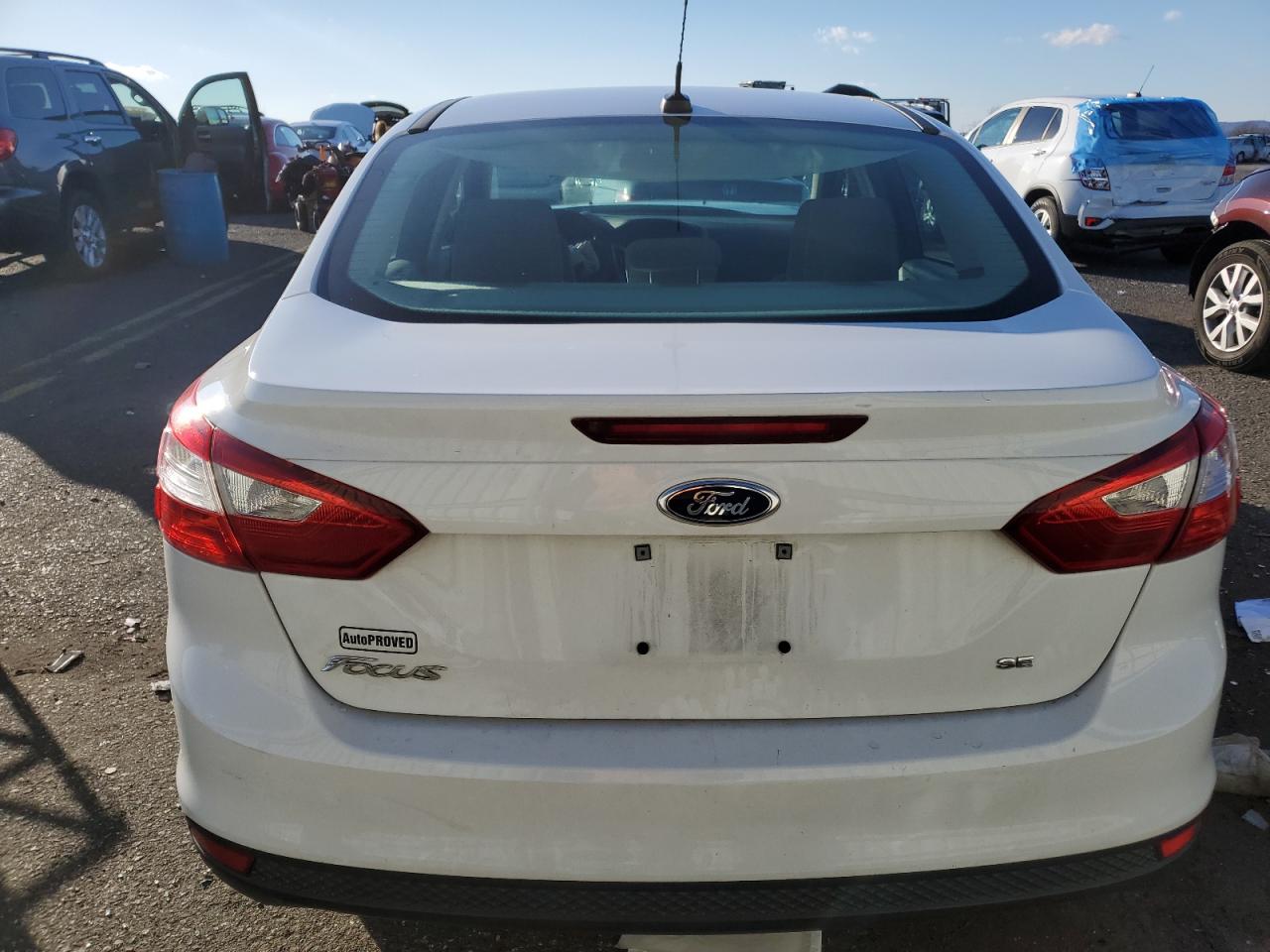 VIN 1FADP3F25EL338531 2014 FORD FOCUS no.6