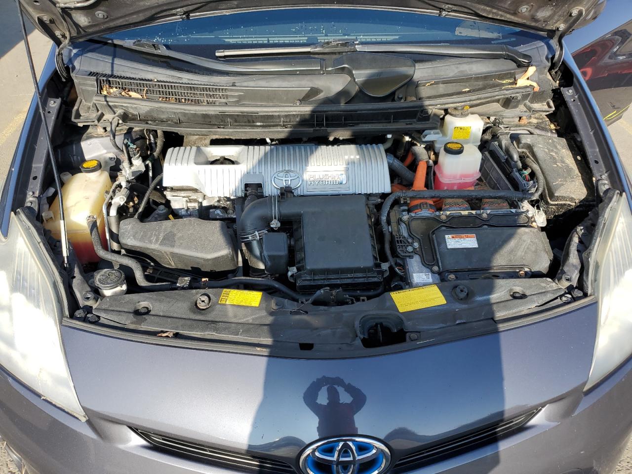 2013 Toyota Prius - Image 11