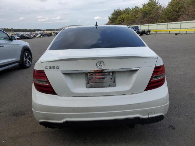  MERCEDES-BENZ C-CLASS 2013 Biały