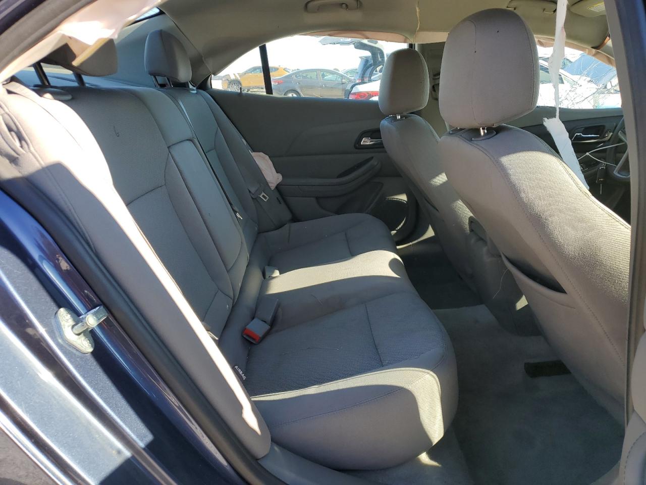 2013 Chevrolet Malibu - Image 11