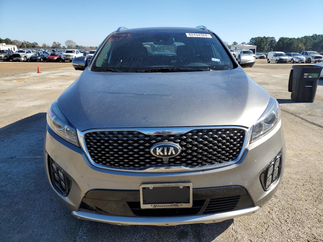 2017 Kia Sorento - Image 5