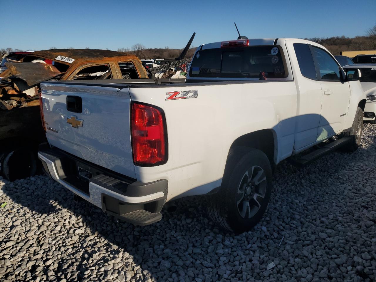 VIN 1GCHTDE3XG1354701 2016 CHEVROLET COLORADO no.3