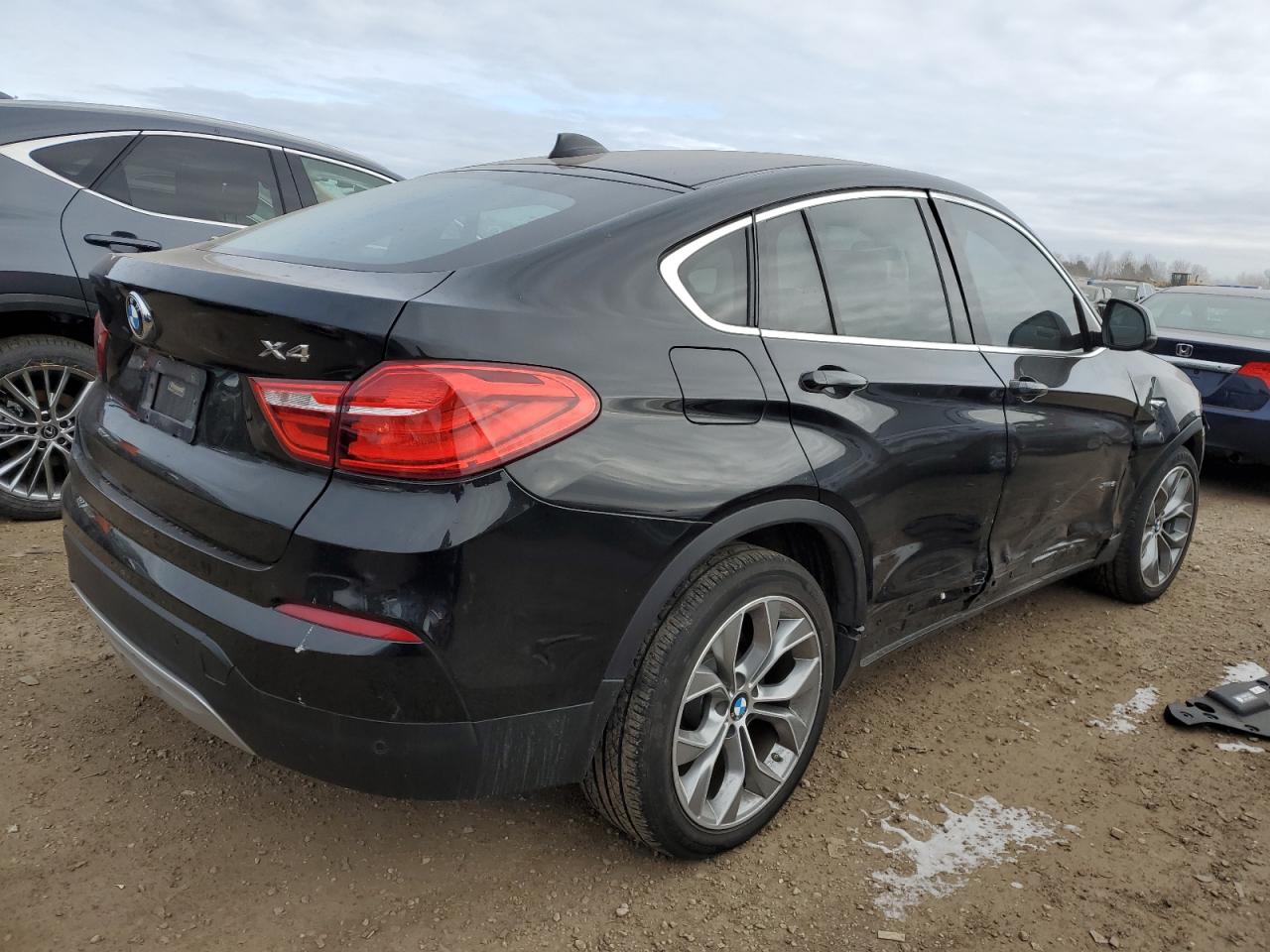 VIN 5UXXW3C56F0M87704 2015 BMW X4 no.3