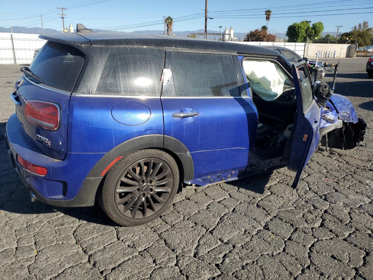 VIN WMWLV7C01M2P11460 2021 MINI COOPER no.3