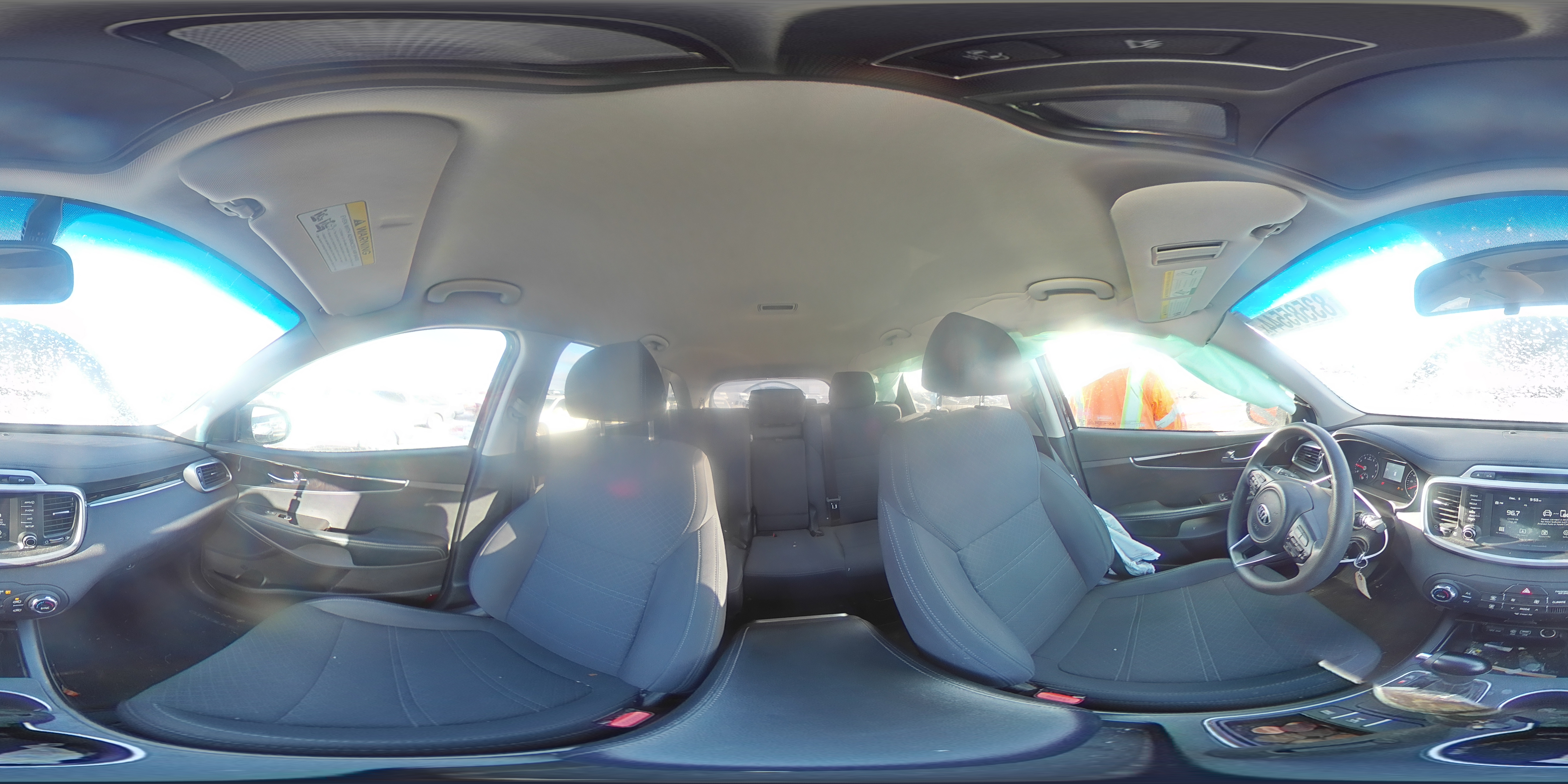 2018 Kia Sorento - Image 12
