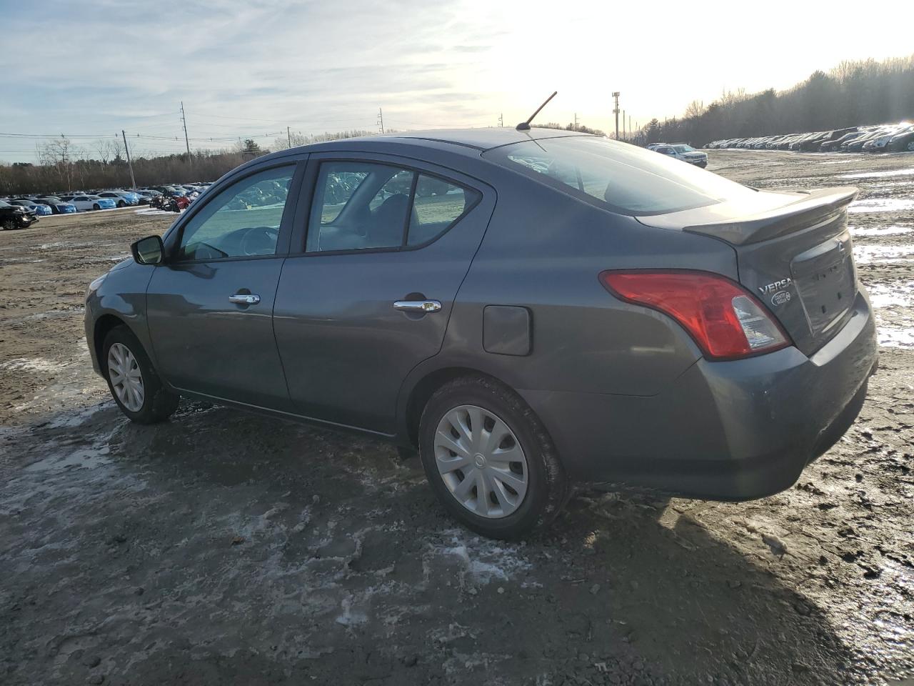 3N1CN7AP3JL807414 NISSAN VERSA 2019