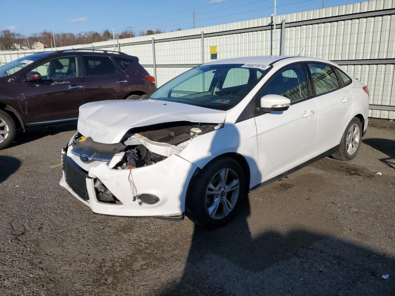 VIN 1FADP3F25EL338531 2014 FORD FOCUS no.1