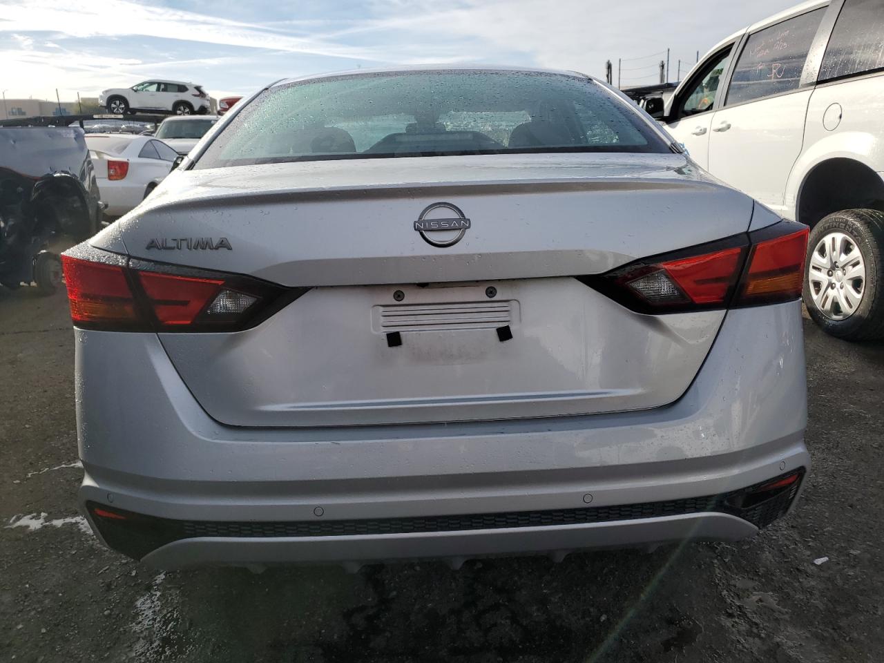 VIN 1N4BL4BV6PN398074 2023 NISSAN ALTIMA no.6