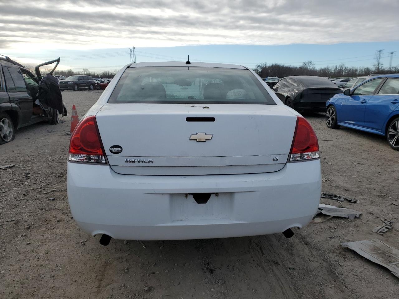 2014 Chevrolet Impala - Image 6