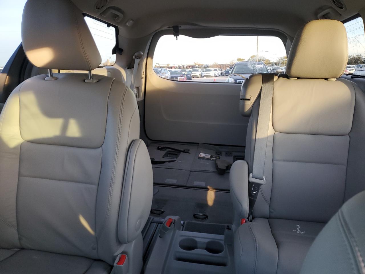 5TDYZ3DC9JS964321 TOYOTA All Models 2018