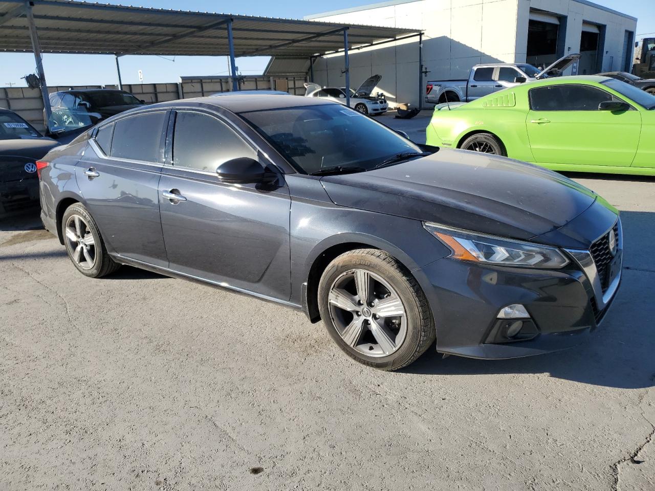 2019 Nissan Altima - Image 4