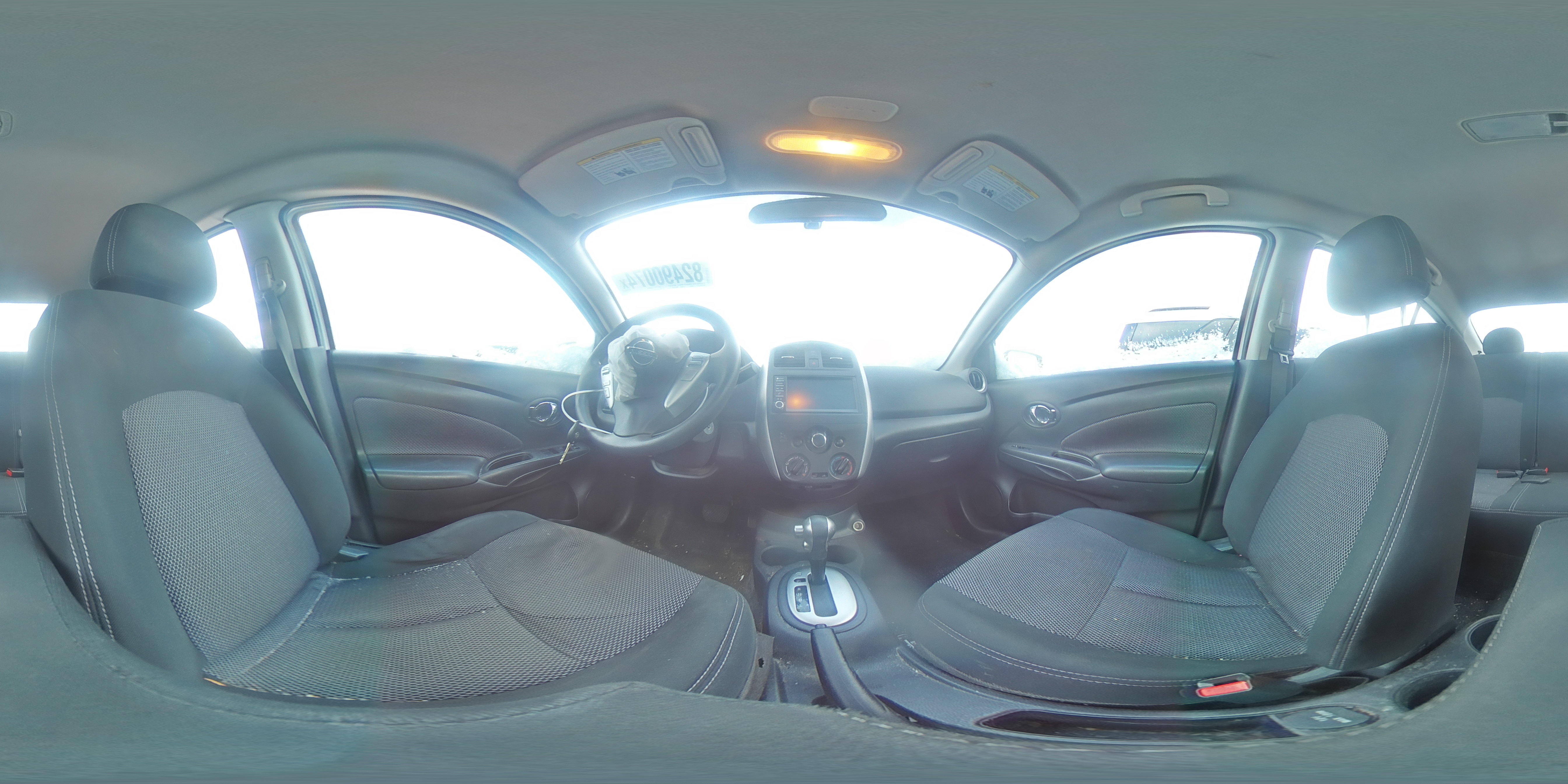 2019 Nissan Versa - Image 13