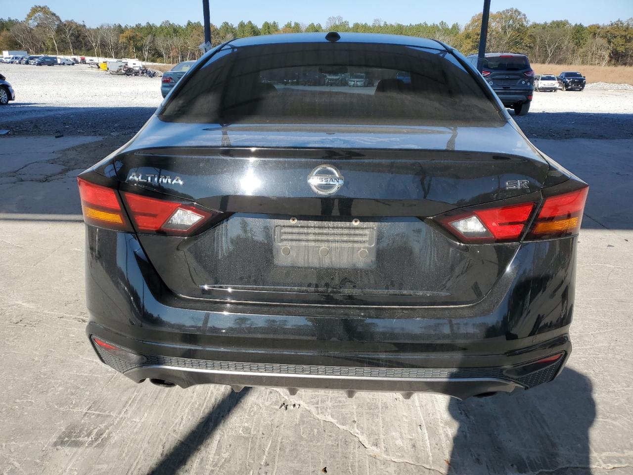 2019 Nissan Altima - Image 6