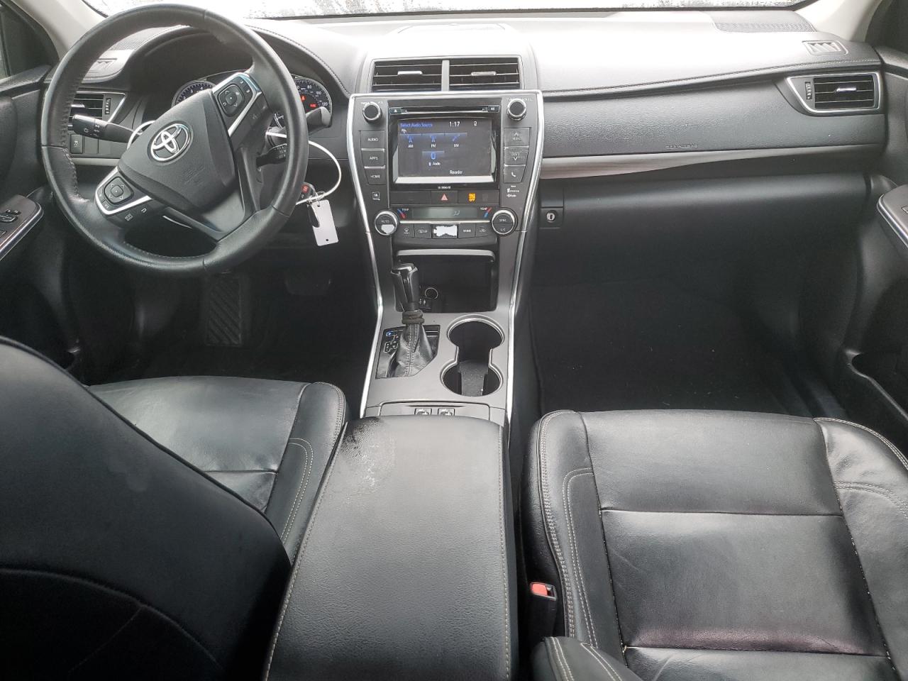 2017 Toyota Camry - Image 8