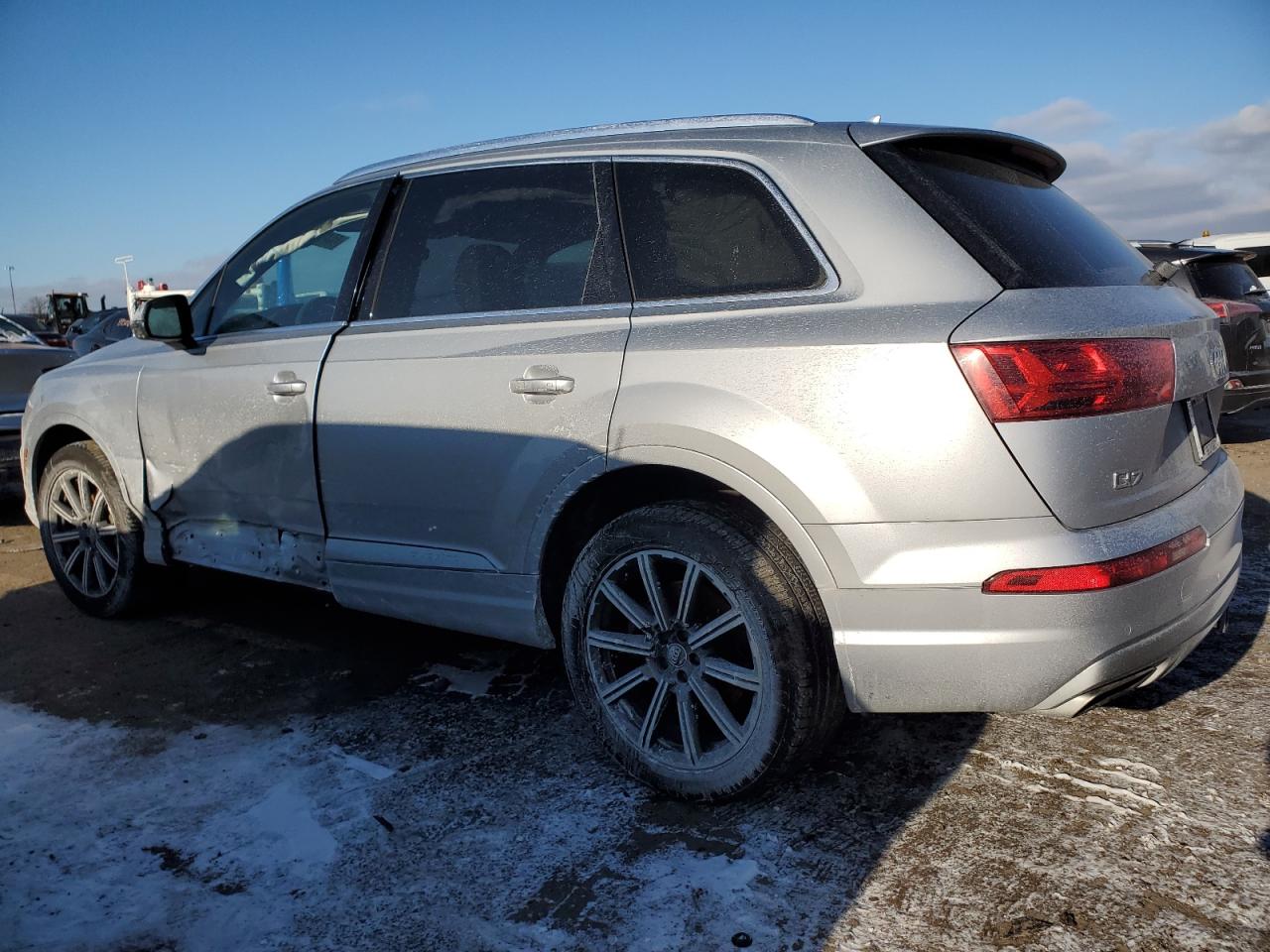 VIN WA1LAAF76HD027660 2017 AUDI Q7 no.2