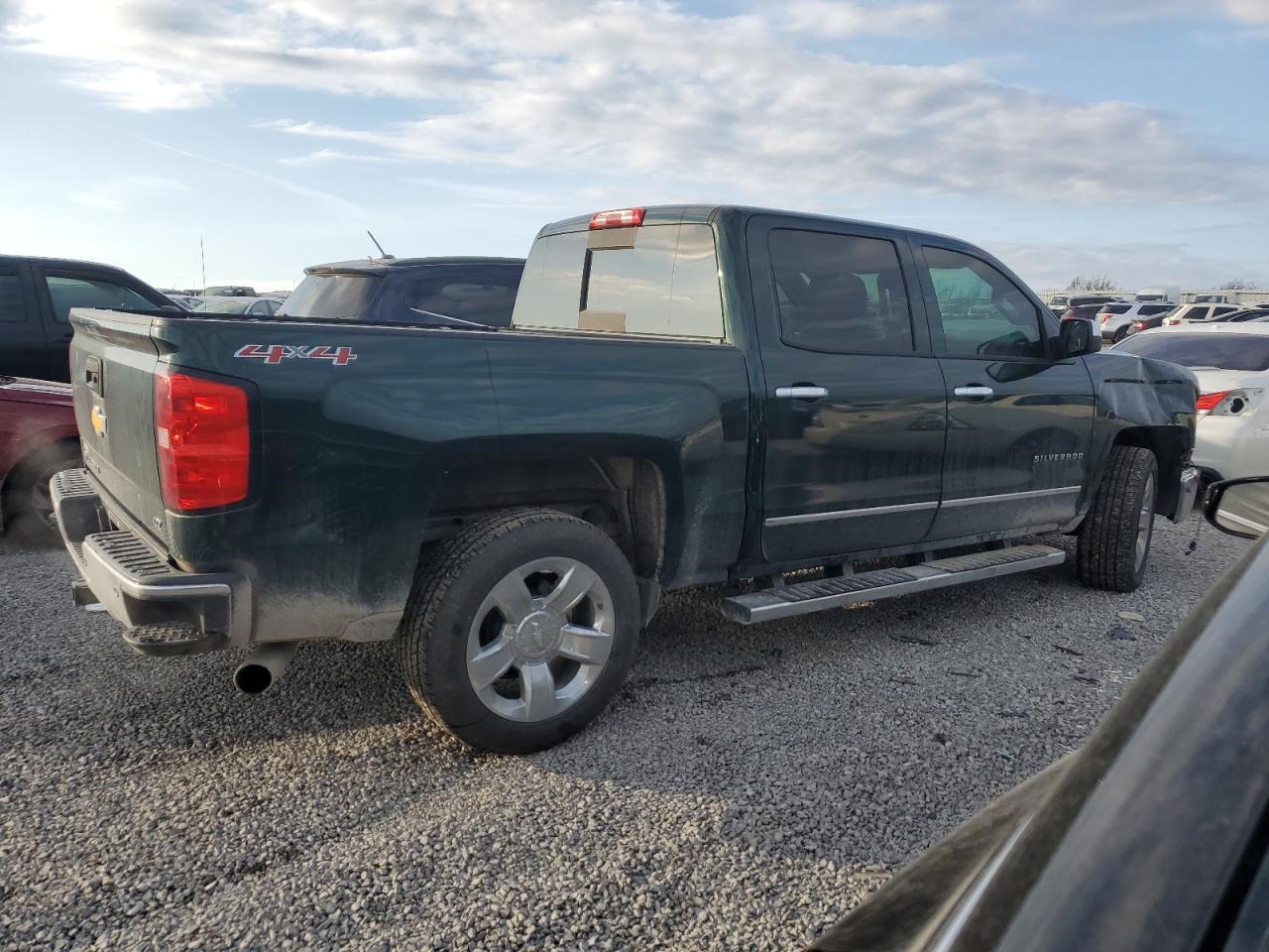 2014 Chevrolet Silverado - Image 3